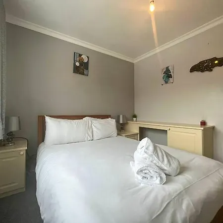 Free Parking - Home Close To City Centre Manchester Exterior photo
