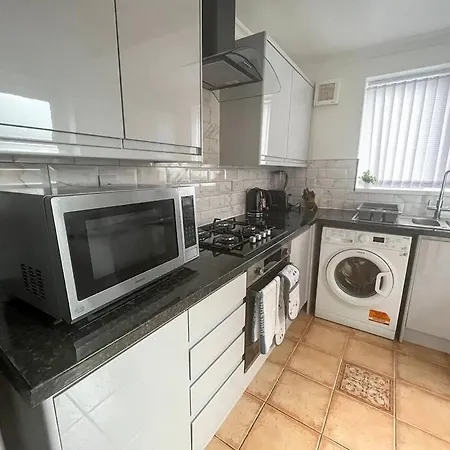 Free Parking - Home Close To City Centre Manchester Exterior photo