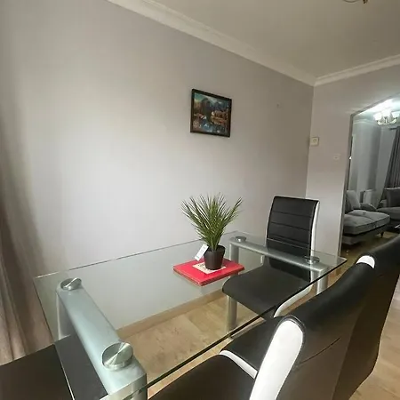 Free Parking - Home Close To City Centre Manchester Exterior photo