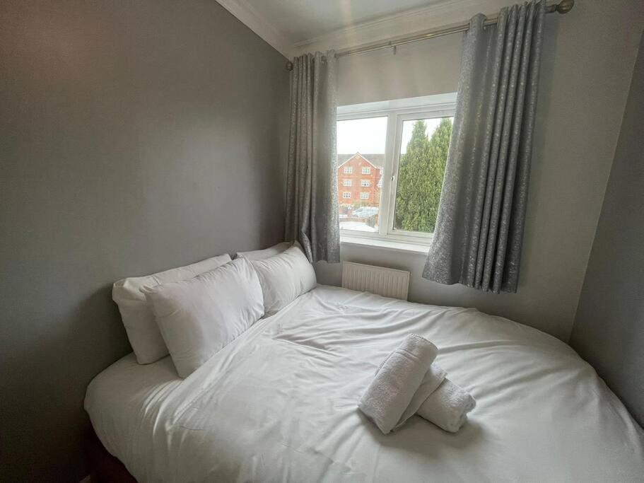 Free Parking - Close To Centre Holiday home
